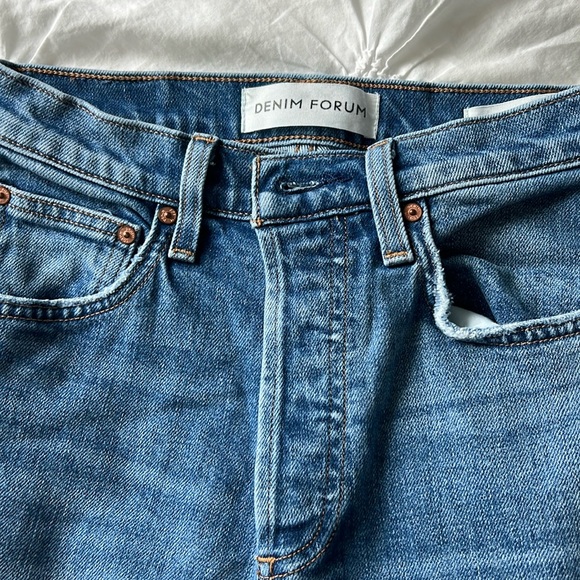 Denim Forum. Arlo high rise straight. - Picture 1 of 5